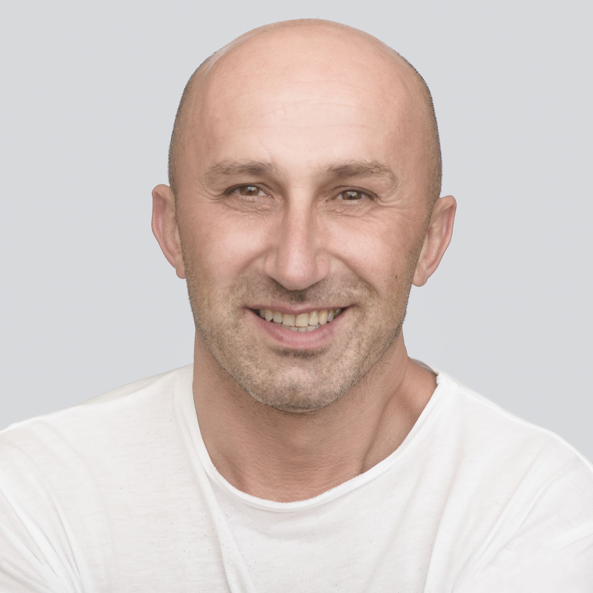 Лоранд Вата